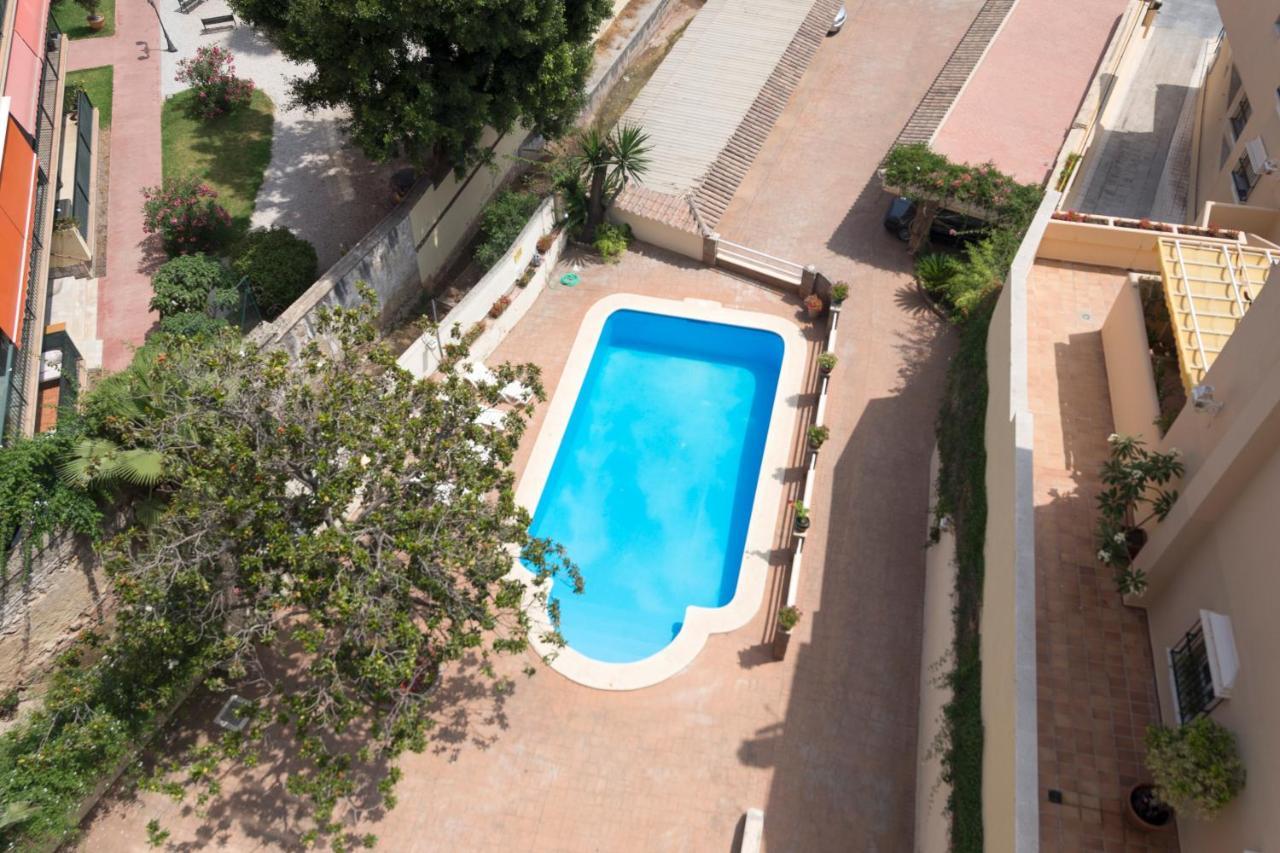 شقة Malagueta Penthouse Premium مالقة المظهر الخارجي الصورة